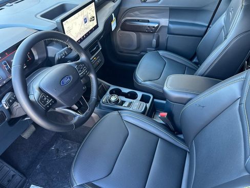 New 2026 Ford Maverick Lobo AWD/4WD image 9