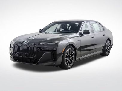 New 2026 BMW 750e xDrive w/ Executive Package