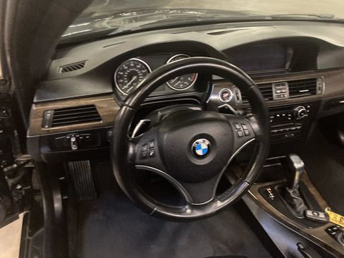 Used 2011 BMW 328i Convertible RWD image 29