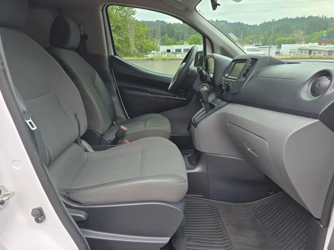 Used 2021 Nissan NV200 S w/ Back Door Glass Package FWD image 15