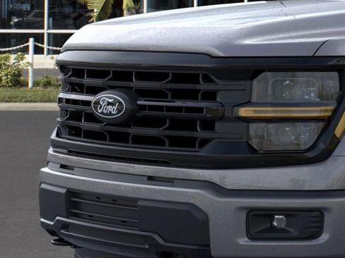 New 2026 Ford F150 XLT w/ XLT Black Appearance Package AWD/4WD image 17