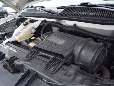 Used 2015 Chevrolet Express 3500 Extended image 24