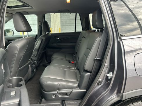 Used 2022 Honda Pilot Special Edition image 9