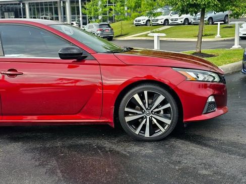 Used 2021 Nissan Altima 2.5 SR FWD image 5