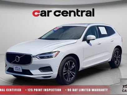 Used 2019 Volvo XC60 T6 Momentum w/ Premium Package