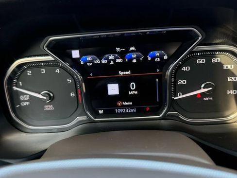 Used 2021 GMC Yukon Denali w/ Denali Premium Package RWD image 22