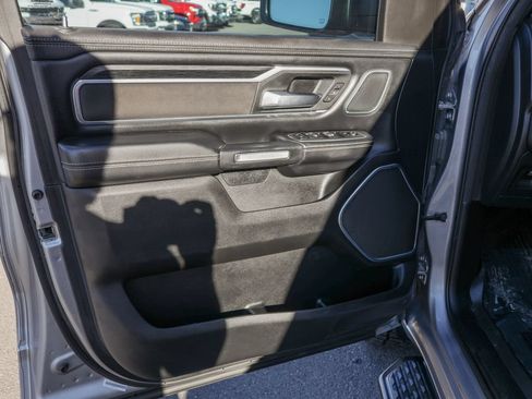 Used 2023 RAM 1500 Laramie AWD/4WD image 15