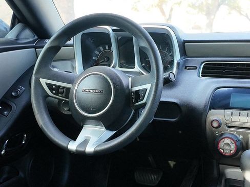 Used 2011 Chevrolet Camaro LS w/ Bluetooth Package image 17
