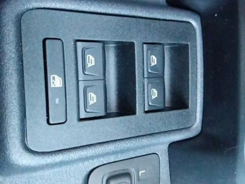 New 2025 Ford Bronco Badlands w/ Sasquatch Package image 25