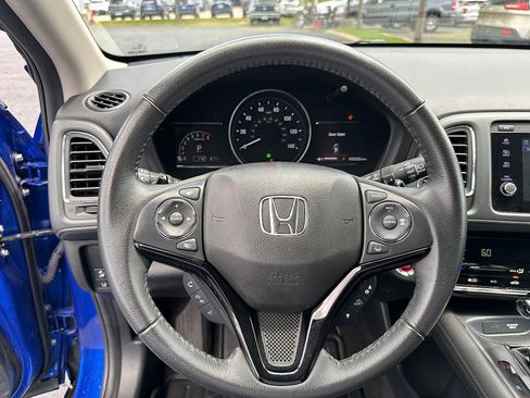 Used 2022 Honda HR-V EX-L image 18