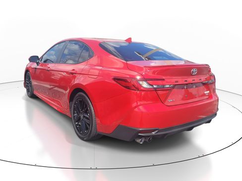 Used 2025 Toyota Camry SE w/ Multimedia Upgrade Package FWD image 5