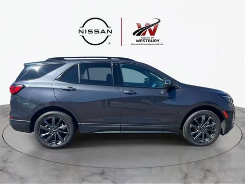 Used 2023 Chevrolet Equinox RS w/ RS Leather Package AWD/4WD image 5
