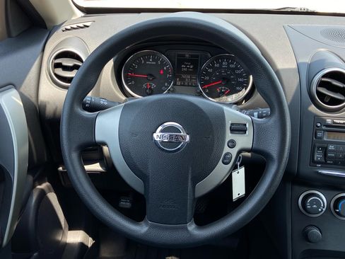 Used 2013 Nissan Rogue S FWD image 14