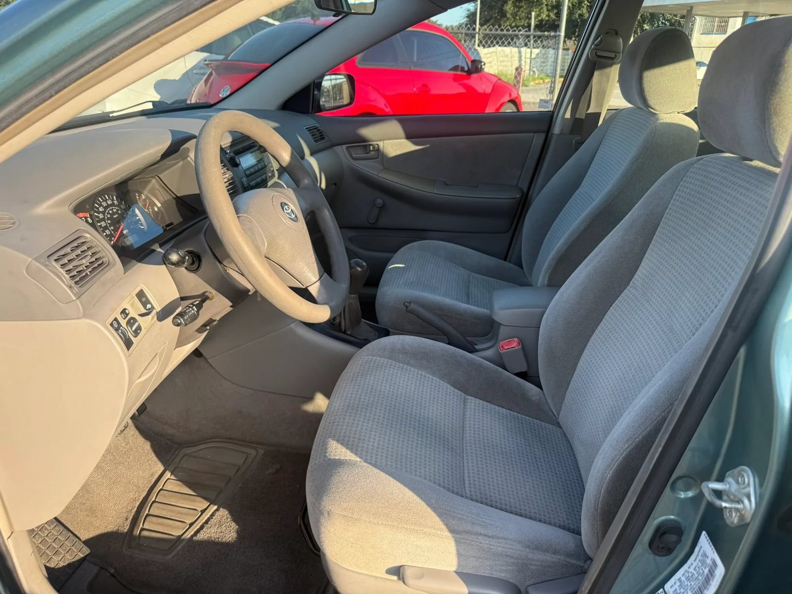 Used 2006 Toyota Corolla LE FWD image 7