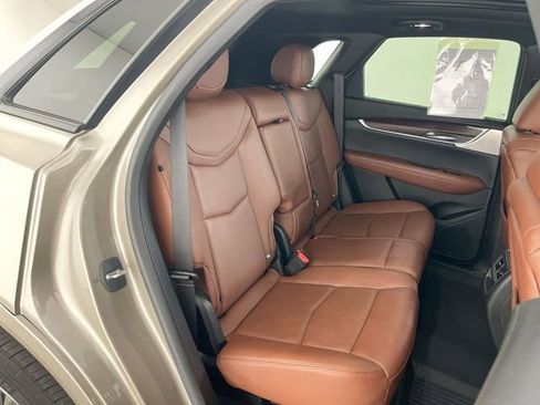 Used 2023 Cadillac XT5 Sportv w/ LPO, Floor Liner Package image 46