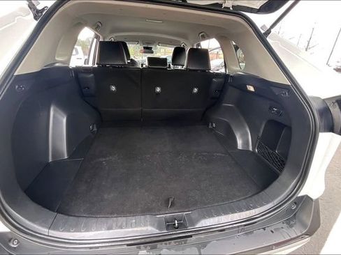 Used 2024 Toyota RAV4 Adventure image 28