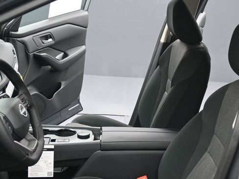 New 2026 Nissan Rogue SV w/ Cold Weather Package image 19