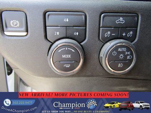 Used 2024 Chevrolet Silverado 3500 LT w/ Convenience Package AWD/4WD image 9