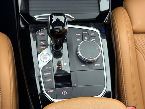 Used 2024 BMW X3 sDrive30i w/ Convenience Package image 15