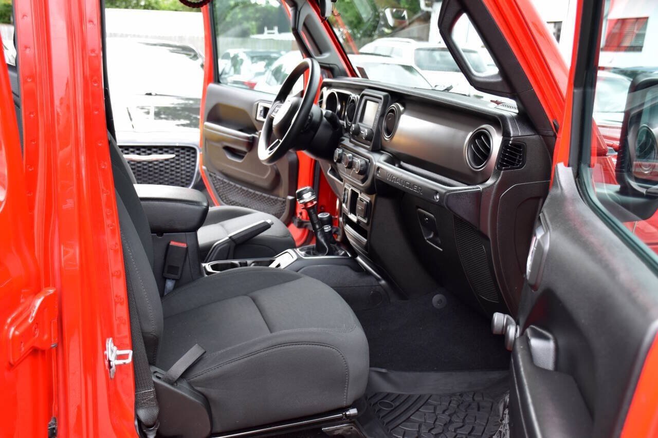 Used 2020 Jeep Wrangler Unlimited Sport AWD/4WD image 8