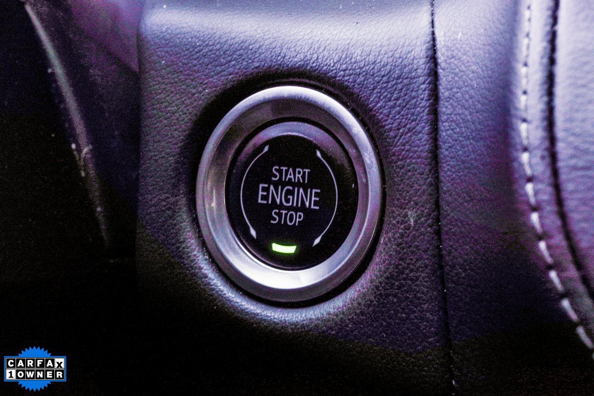 Used 2024 Chevrolet Suburban LT RWD image 25