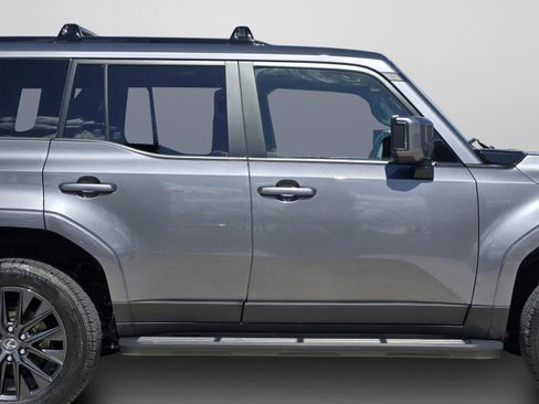 Used 2025 Lexus GX 550 Premium Package w/ Cold Area Package image 8