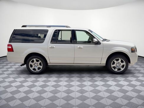 Used 2014 Ford Expedition EL Limited w/ Equipment Group 301A AWD/4WD image 8