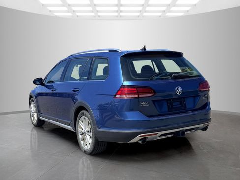 Used 2018 Volkswagen Golf Alltrack SE AWD/4WD image 7