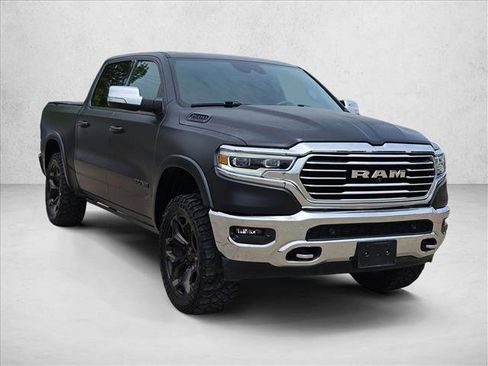Used 2019 RAM 1500 Limited AWD/4WD image 3