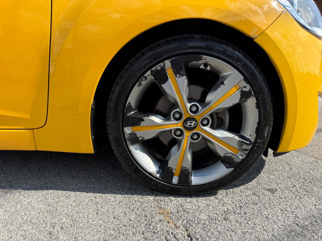Used 2016 Hyundai Veloster w/ Option Group 03 FWD image 50