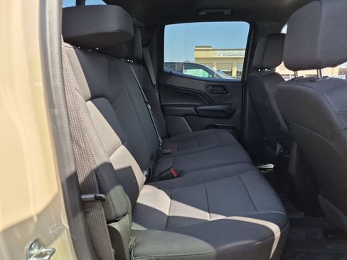 Used 2023 Chevrolet Colorado Trail Boss w/ LPO, Skid Plate Package AWD/4WD image 27