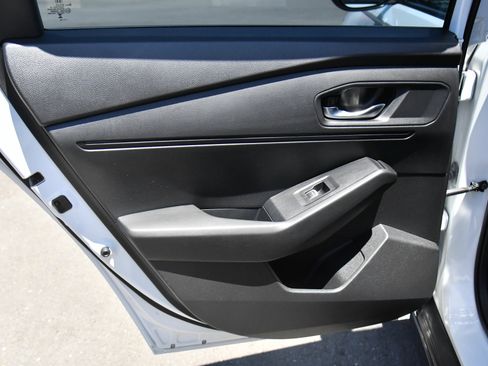 Used 2023 Honda Accord EX image 33