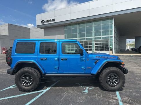 Used 2025 Jeep Wrangler Unlimited Rubicon w/ XTREMEE 35" Tire Package image 2