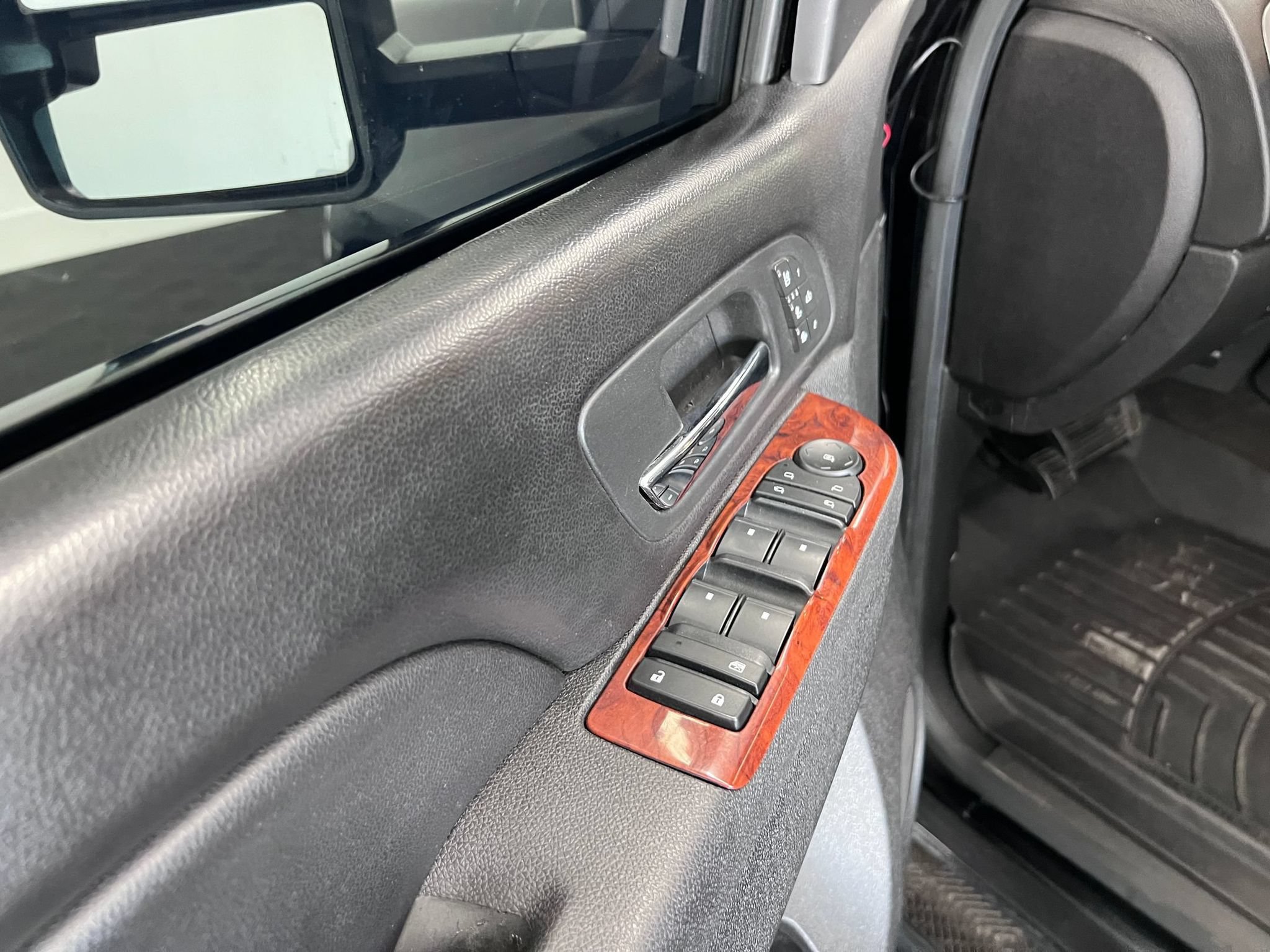 Used 2013 GMC Sierra 2500 SLT AWD/4WD image 12