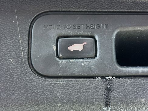 Used 2018 Honda Odyssey EX-L image 32