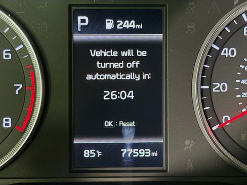 Used 2022 Kia K5 GT-Line FWD image 15