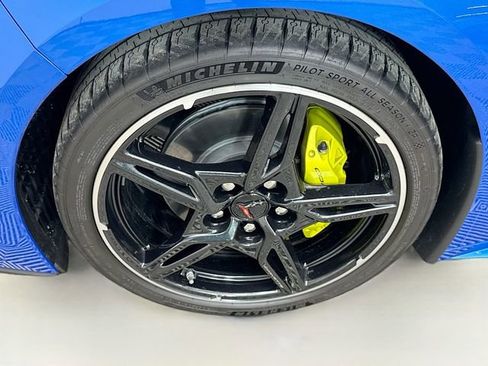 Used 2024 Chevrolet Corvette Stingray Preferred Cpe w/ 2LT image 30