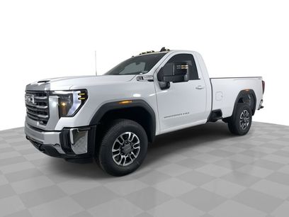 New 2024 GMC Sierra 2500 SLE w/ SLE Convenience Package