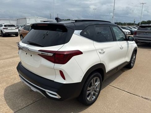 Used 2022 Kia Seltos S FWD image 3