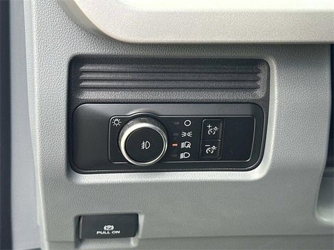 New 2025 Ford F450 XL w/ XL Chrome Package image 18