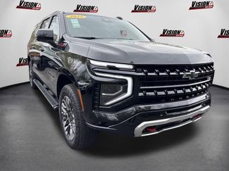 Used 2025 Chevrolet Suburban Z71 w/ Z71 Off-Road Package AWD/4WD video 3