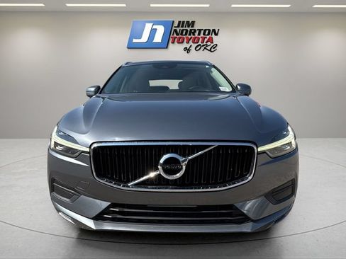 Used 2021 Volvo XC60 T5 Momentum AWD/4WD image 2