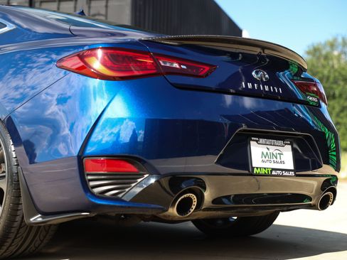 Used 2019 INFINITI Q60 Red Sport 400 RWD image 46