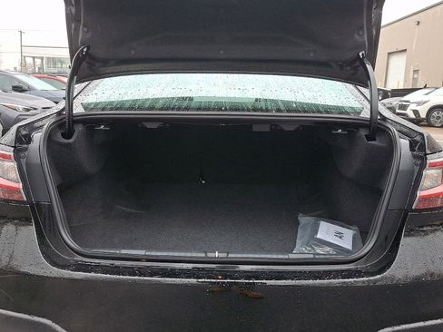 Certified 2025 Subaru Legacy Premium image 29