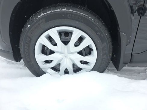 New 2026 Toyota Corolla Cross L image 10