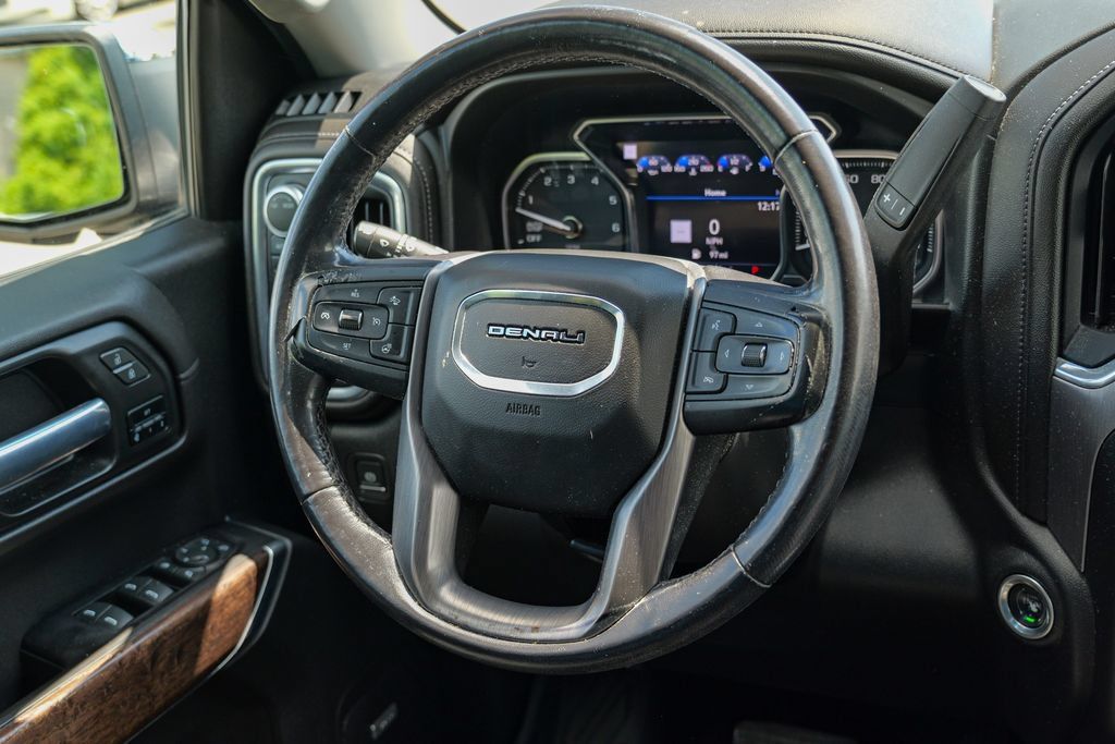 Used 2020 GMC Sierra 1500 Denali w/ Denali Ultimate Package AWD/4WD image 45
