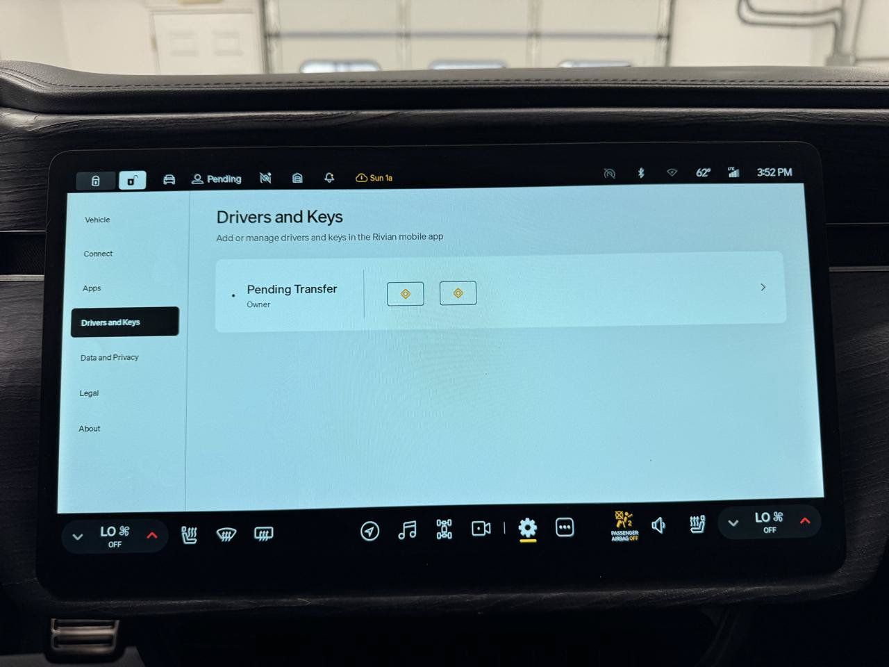 Used 2022 Rivian R1S Launch Edition Quad AWD/4WD image 31