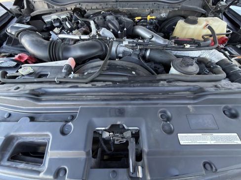 Used 2018 Ford F250 Lariat image 28