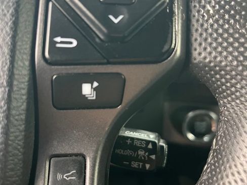 Used 2023 Toyota Tacoma TRD Sport AWD/4WD image 15