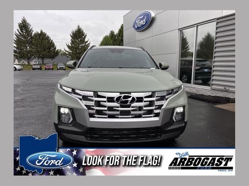 Used 2022 Hyundai Santa Cruz SEL Premium image 1